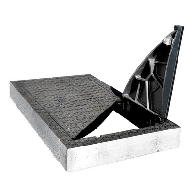 Schachtabdeckung Trigona Kl. D 1400x700 Beton/Guss-Rahmen Guss-Deckel