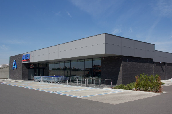 Obydwa Trespa Meteon B1. 4270x2130x8mm A21.5.1 Satynowy Średni Szary