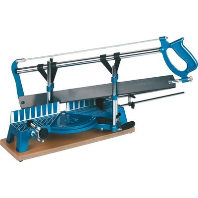 Triuso Gehrungssäge aus Alu-Guß 550mm Winkeleinstellung 45-90 Grad