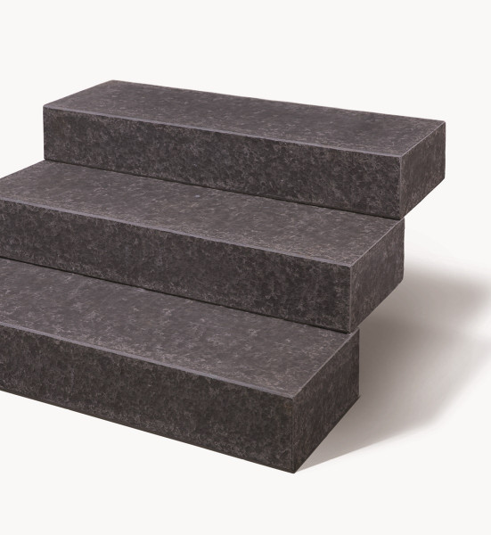 SELTRA Blockstufe SANOKU ELE anth.-schw. 15x35x120cm satiniert Basalt Vietnam