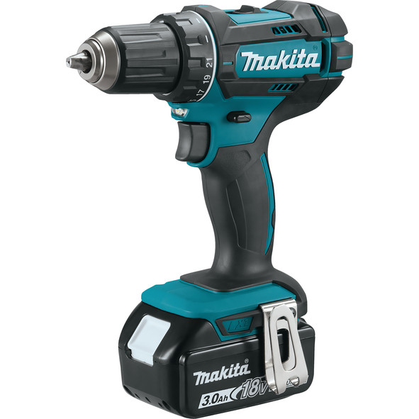 Makita Akku-Bohrschrauber 18 V/3.0 Ah +2 Akkus Ladegerät im MAKPAC