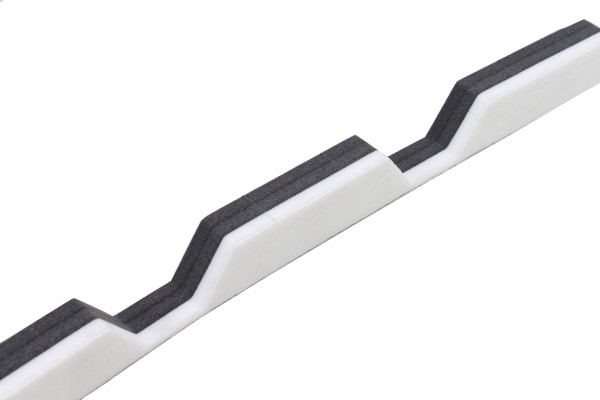 ISO-Profil Füllerleisten f. TP 35/207 groß - Länge 1035mm schwarz/weiss Sicke