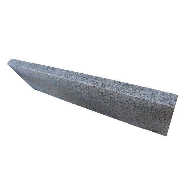 Granit Randstein G603 5x30x100 OF gesägt+geflam. Kanten gefast grau