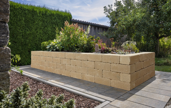 Mauer Germania antik 42x14x21cm sandbeige gealtert