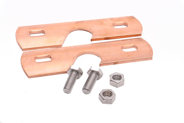 Miedziane wypustki zabezpieczające przed śniegiem ze śrubami ze stali nierdzewnej po parze do podwójnego rąbka stojącego