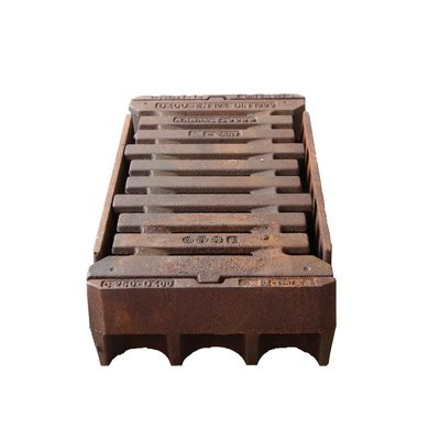 Nasadka 300x500mm klasa D400 SW 16mm odlewany kształt biurka z wkładką