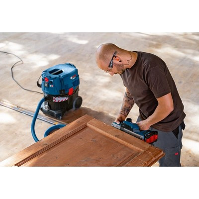Bosch GHO 18V-26 PROFESSIONAL Akku-Hobel in L-BOXX 238 mit Zubehör