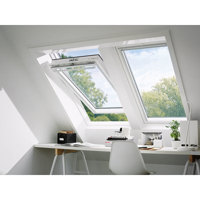 VELUX Schwingfenster GGU FK06 0070 Polyurethan THERMO Alu 66x118